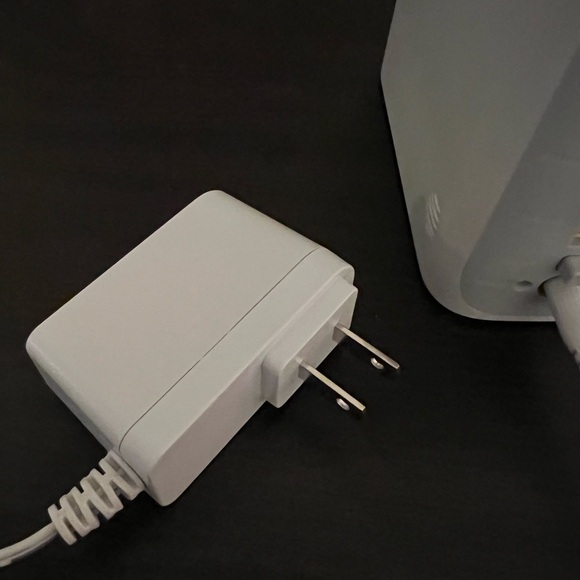 AT&T AirTies 4921 smart Wi-Fi extender - Picture 4 of 4